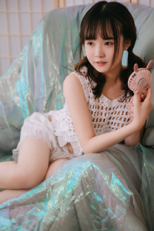 美女老师和猛男学生邻居